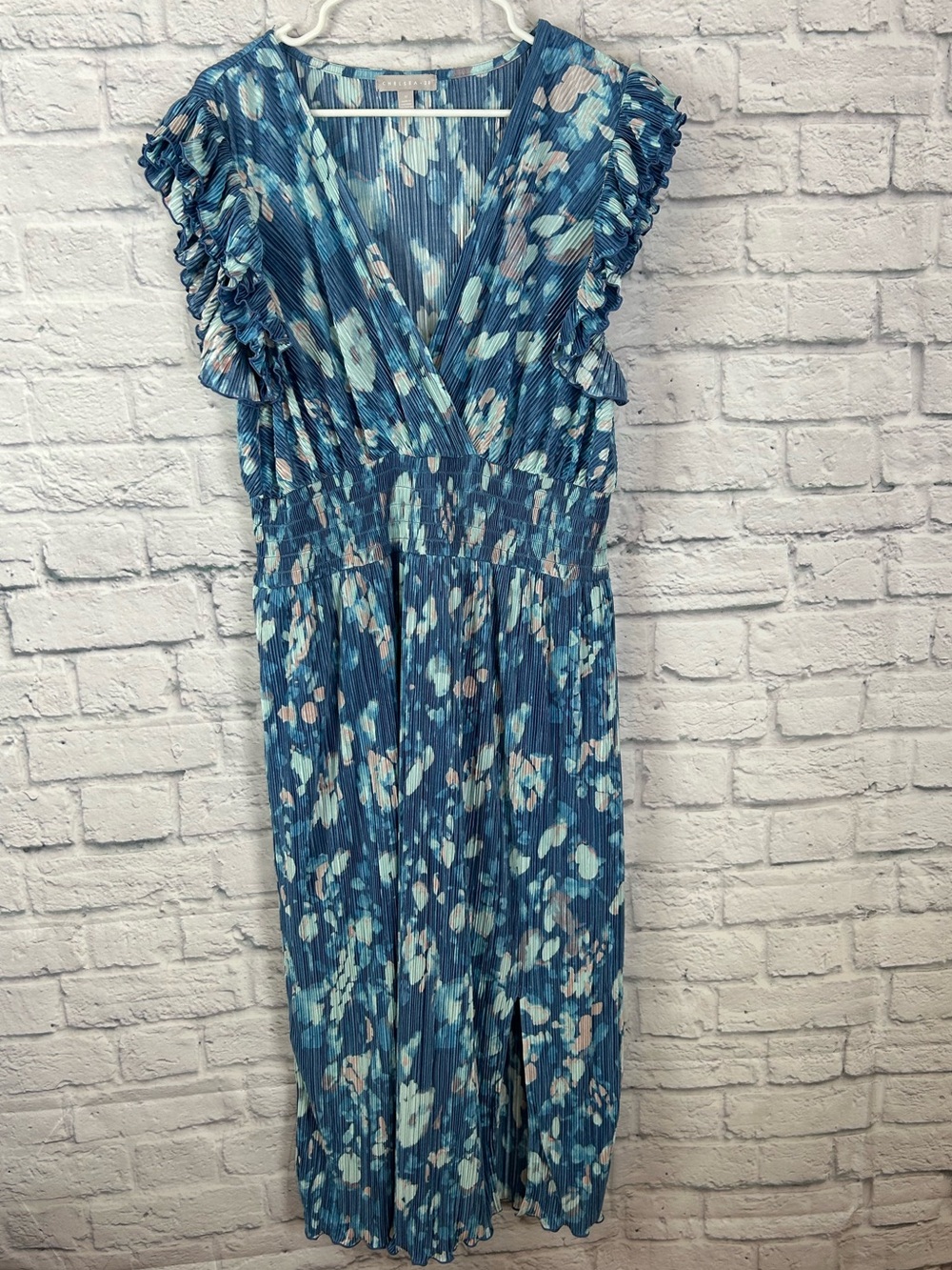 Chelsea28 XL Blue Floral Pleated Maxi Dress Ruffle Sleeve Surplice Wedding Gues